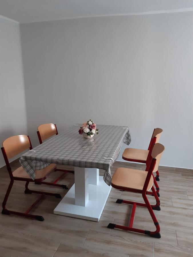 Helga Apartman Мако Экстерьер фото