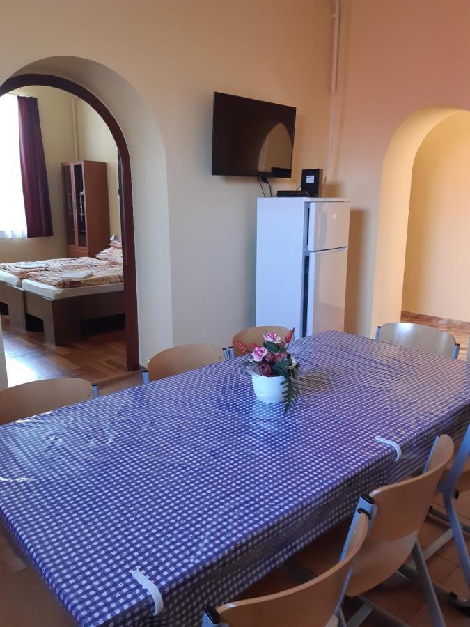 Helga Apartman Мако Экстерьер фото