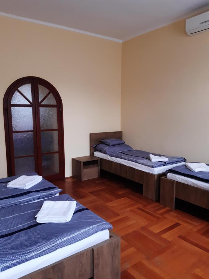 Helga Apartman Мако Экстерьер фото