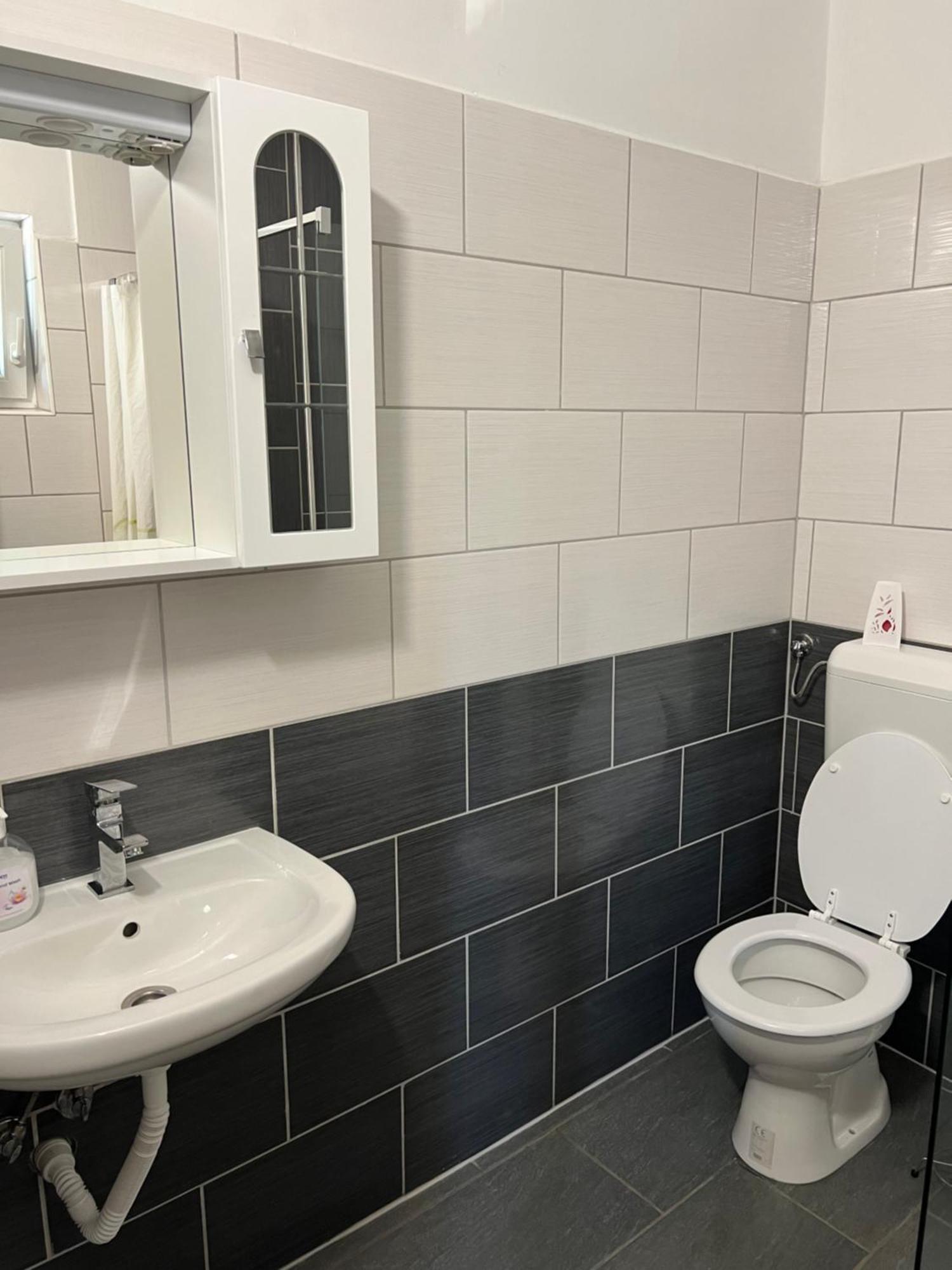 Helga Apartman Мако Экстерьер фото