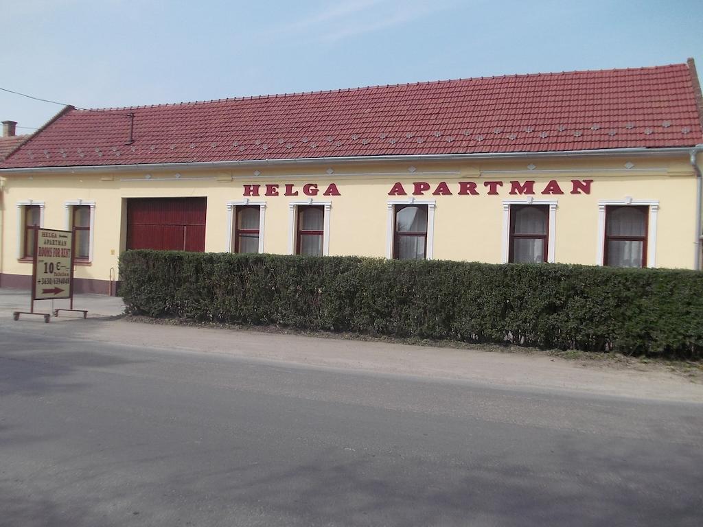 Helga Apartman Мако Экстерьер фото